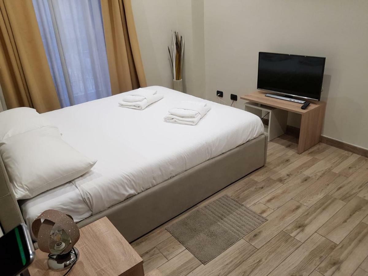 Magenta Gold - Centrale Ed Ideale Per Gruppi E Famiglie Apartamento Turim Exterior foto